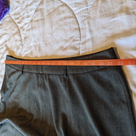 LAST CHANCE Knee length A-line skirt sz 20 - Picture 4 of 4